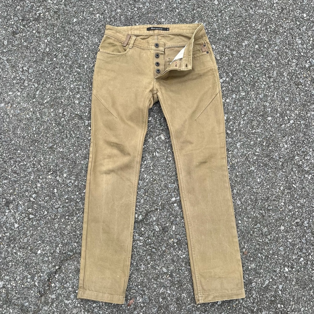 NICE COLLECTIVE  Men's Denim Jeans Size 32 Tan